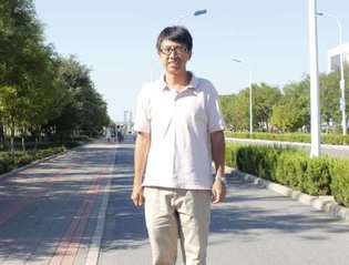 校友以先进人物为榜样